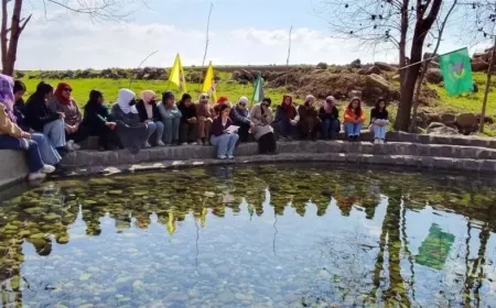 En una actividad por el Día Internacional de la Mujer se lee el mensaje de Abdullah Ocalan