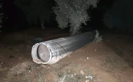 Restos de misiles caen en la campiña de Damasco tras interceptaciones aéreas