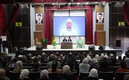 Dos actos en Kobanê con motivo del 4 de abril