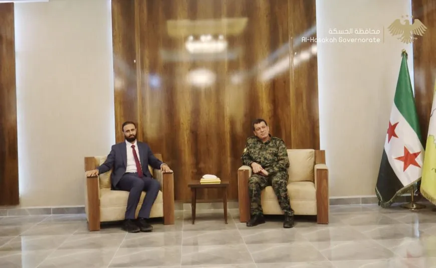 SDF: Abdi se reúne con el enviado del Gobierno de transición para tratar el acuerdo del 29 de enero