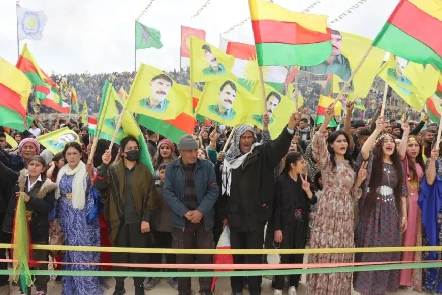 Newroz 2026 en Kobanê pone el foco en la libertad de Abdullah Ocalan y la unidad nacional