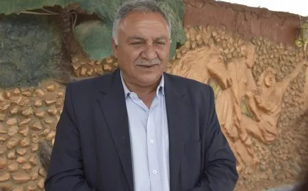 "No hay paz en Siria sin un sistema democrático y una constitución que respeta los derechos de todos los componentes"