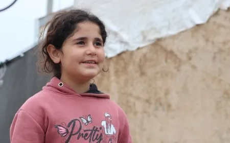 Deseo de una  niña desplazada: "Quiero crecer en mi pueblo y convertirme en profesor"