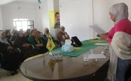 Kongra Star celebra una reunión en Jel Agha sobre el proceso de integración y el papel de las mujeres