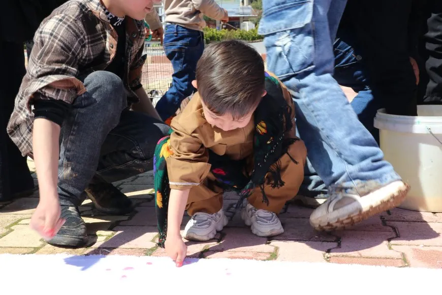 Los hijos de los mártires exigen libertad física para el líder el 4 de abril