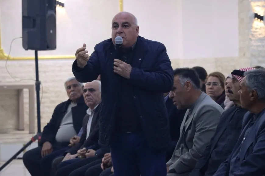 Kobanê celebra una reunión ampliada y forma un comité para abordar los asuntos de la ciudad