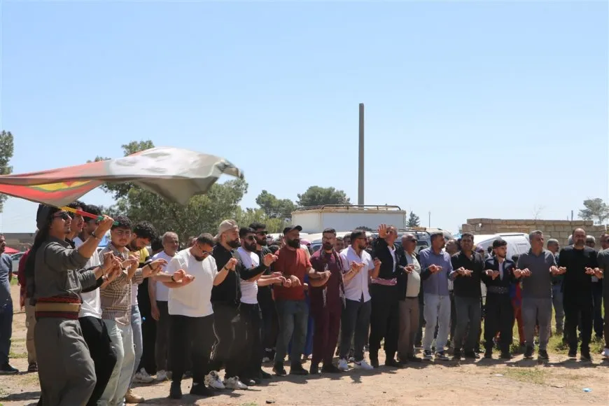 Conmemoran en Hasaka el 128.º aniversario del Día de la Prensa Kurda