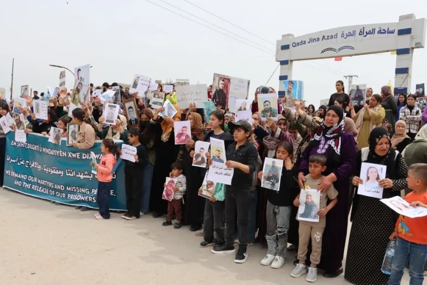 Los residentes de Kobanê exigen la liberación de los detenidos