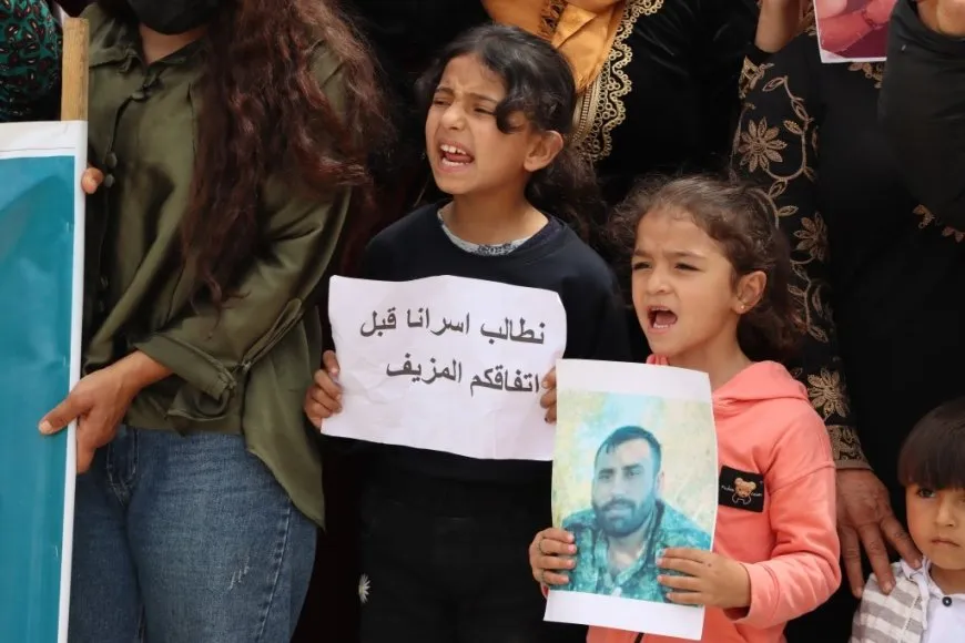 Los residentes de Kobanê exigen la liberación de los detenidos