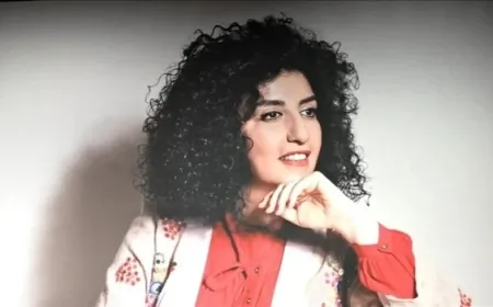 Liberan a Narges Mohammadi bajo fianza y trasladada al hospital