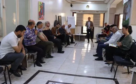 Una sesión en Qamishlo pide una solución legal al problema del "Cinturón Árabe"