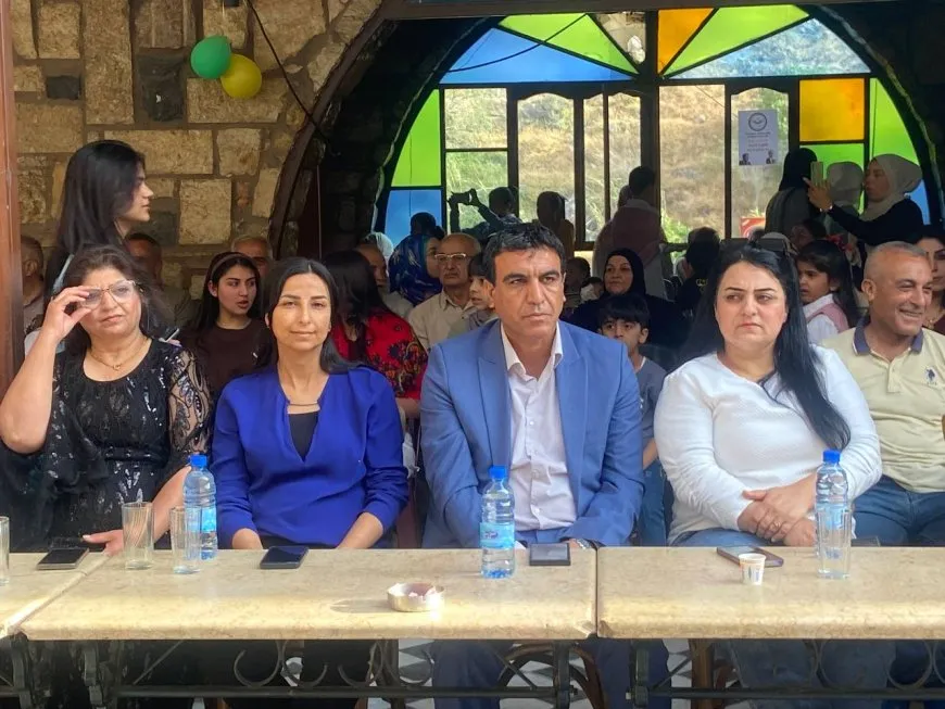 La Asociación Osman Sabri organiza un festival en Damasco con motivo del Día de la Lengua Kurda