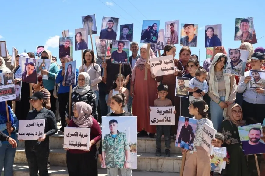 Los residentes de Kobani exigen la liberación de sus prisioneros