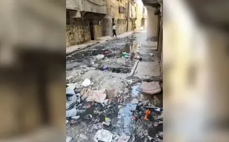 Un barrio de Alepo sigue anegado por aguas residuales tras meses de problemas en el alcantarillado