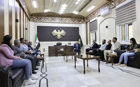 El gobernador de Hasaka se reúne con el director de una empresa petrolera