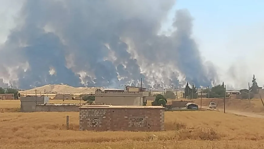 Incendio en las bases turcas y los cultivos en la zona rural de Zirgan