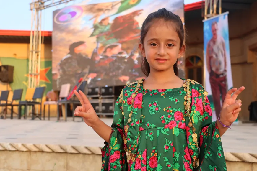 Qamishlo acoge un concierto en apoyo a las YPJ