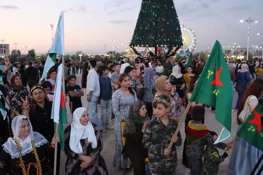 Qamishlo acoge un concierto en apoyo a las YPJ