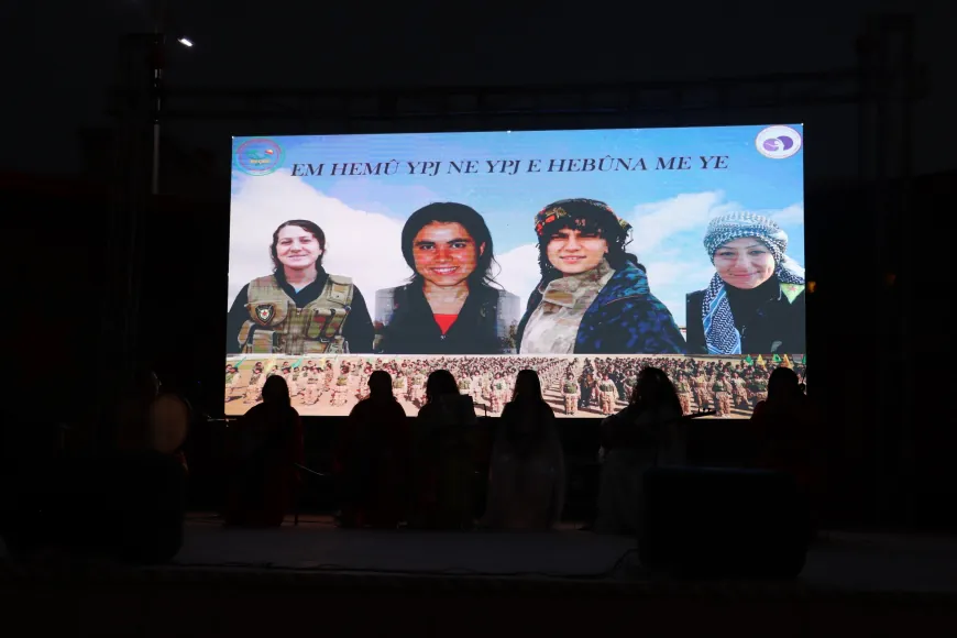 Qamishlo acoge un concierto en apoyo a las YPJ