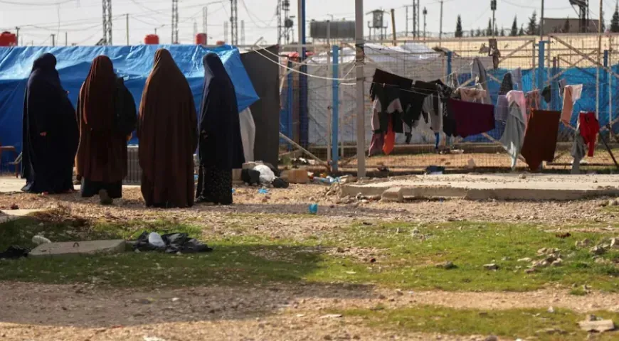Australia autoriza el regreso de la última australiana retenida en Roj Camp