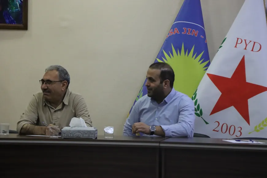 Los partidos kurdos se reúnen en Qamishlo para discutir los esfuerzos de unidad