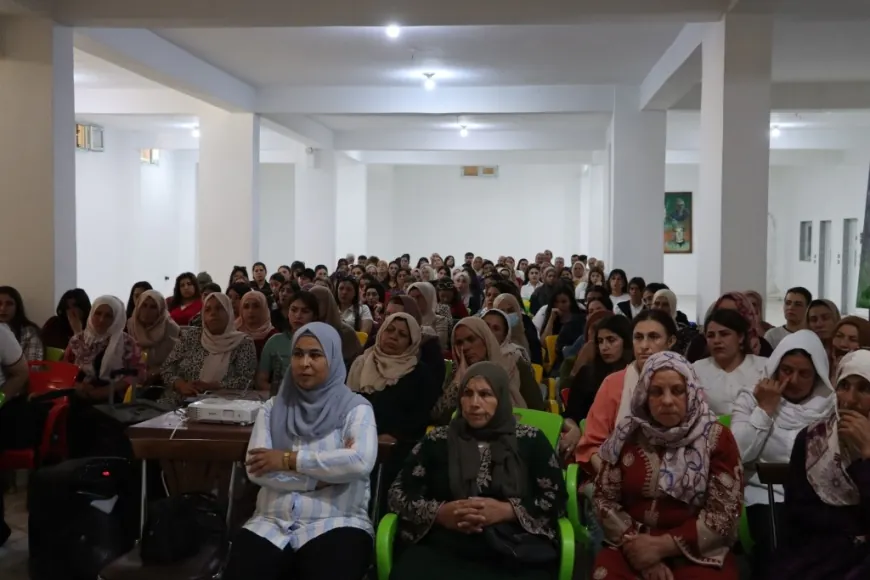 Kongra Star conmemora a Zîlan en Kobanê y Dirbesiyê