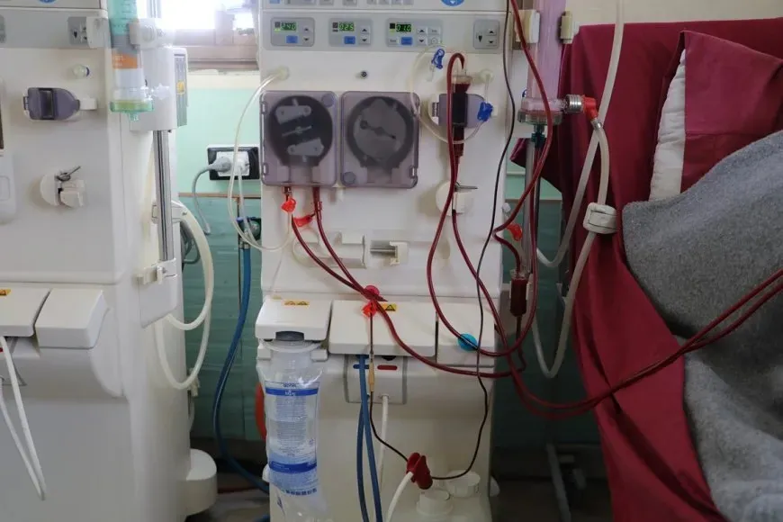 Pacientes renales pagan 150 dólares al mes por sus tratamientos de diálisis
