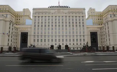 Rusia: atacados 3 buques e instalaciones del puerto de Mykolaiv