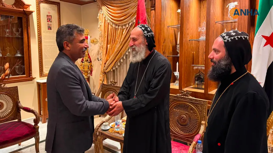 El representante del patriarca ortodoxo asirio se reúne con dirigentes kurdos