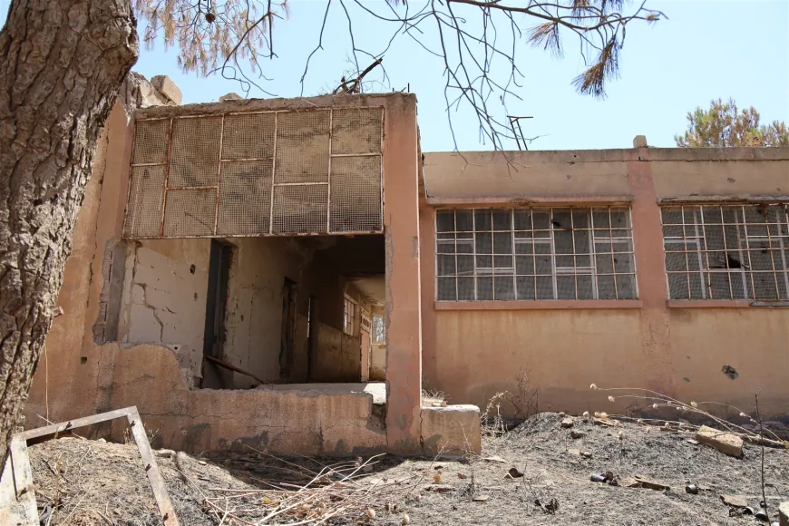 Vuelve la  vida en Zerghan en medio de la escasez de servicios básicos; daños resultantes de la guerra