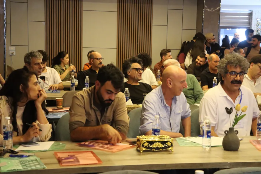 La primera conferencia de cineastas de Rojava comienza en Qamishlo