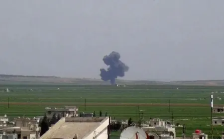 Ataque contra el aeropuerto militar de Abu al-Duhur al este de Idlib