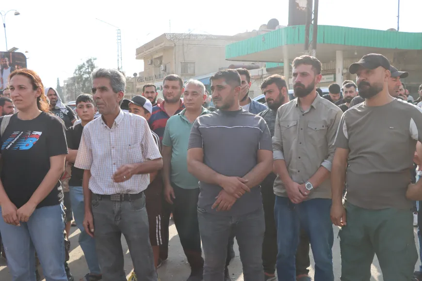 Protestas condenan los ataques contra los desplazados de Serêkaniyê