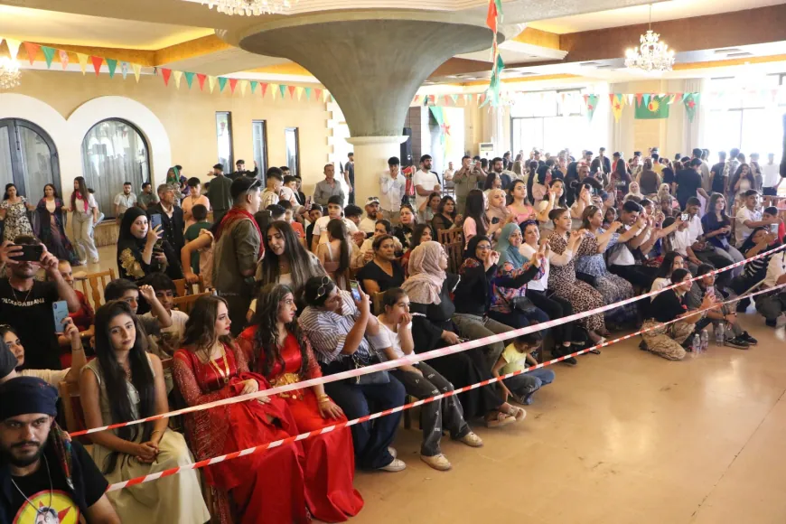 Los kurdos en el Líbano conmemoran el 42 aniversario del salto del 15 de agosto