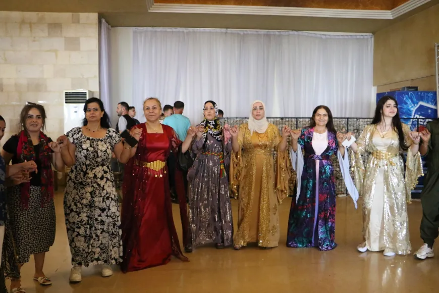 Los kurdos en el Líbano conmemoran el 42 aniversario del salto del 15 de agosto