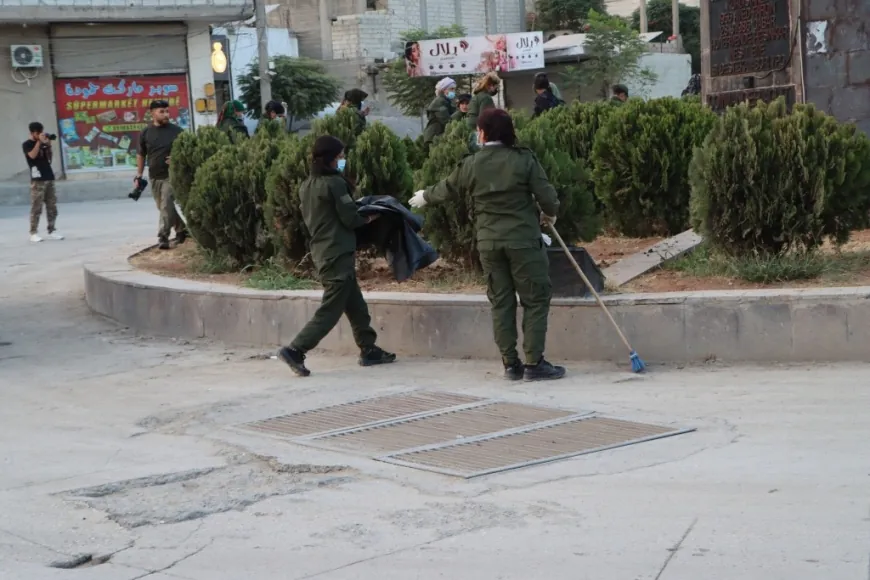 Continúan las labores de limpieza en Kobane