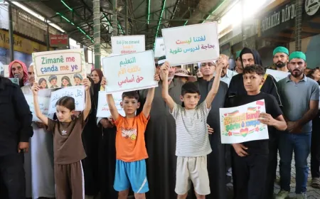 Los residentes y estudiantes de Kobani exigen la enseñanza de todas las asignaturas en kurdo
