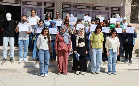 Profesores de ciencias de Hesekê condenan la marginación de la lengua kurda