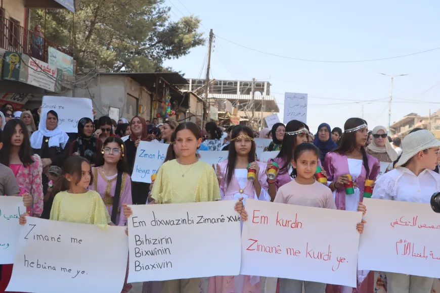 Los residentes de Jazira exigen el reconocimiento constitucional del idioma kurdo