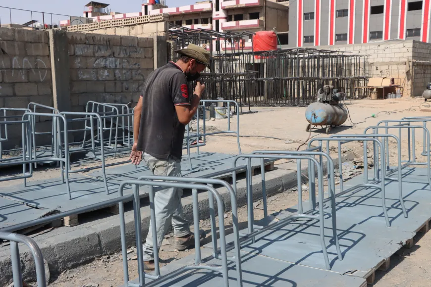 En Qamishlo continúan los preparativos para el nuevo curso escolar