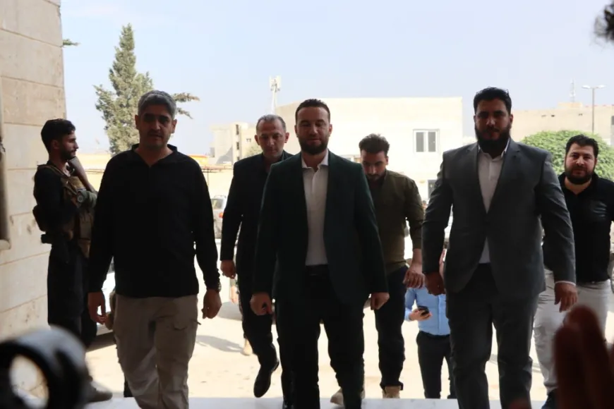 La delegación del Ministerio del Interior sirio visita a Kobani para discutir la seguridad