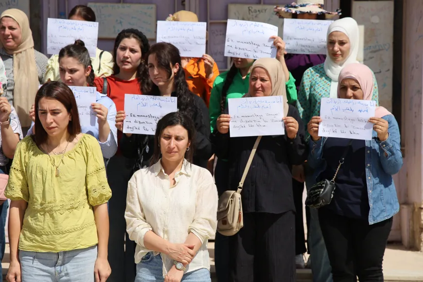 Profesores de ciencias de Hesekê condenan la marginación de la lengua kurda