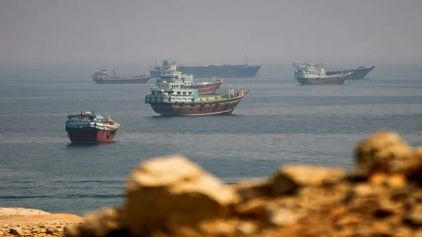 Irán está listo para reabrir el Estrecho de Hormuz si Estados Unidos alivia la presión