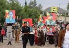 La ceremonia de conmemoración de los mártires comienza en Kobani con una participación pública masiva