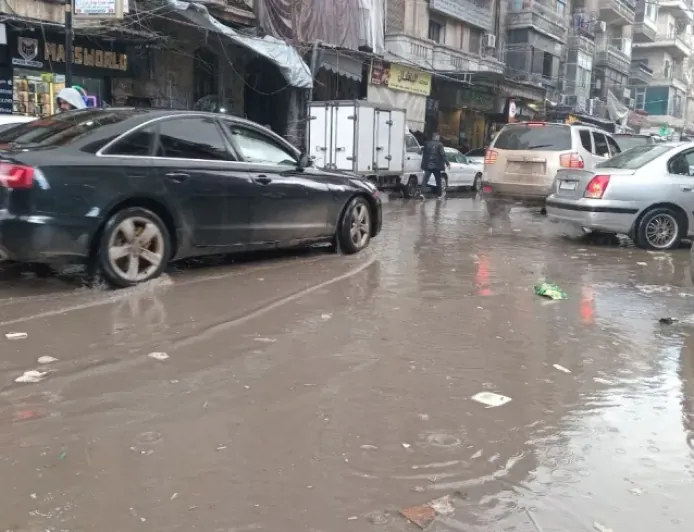 Las lluvias provocan inundaciones en Alepo