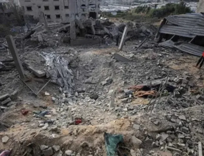 Cuatro personas mueren en ataques contra Gaza