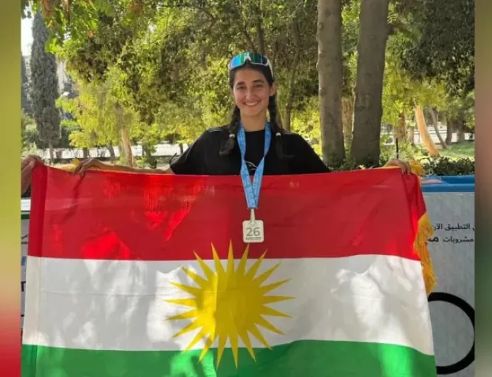 La kurda Rûlyan Heyder obtiene el primer puesto en la maratón de Damasco
