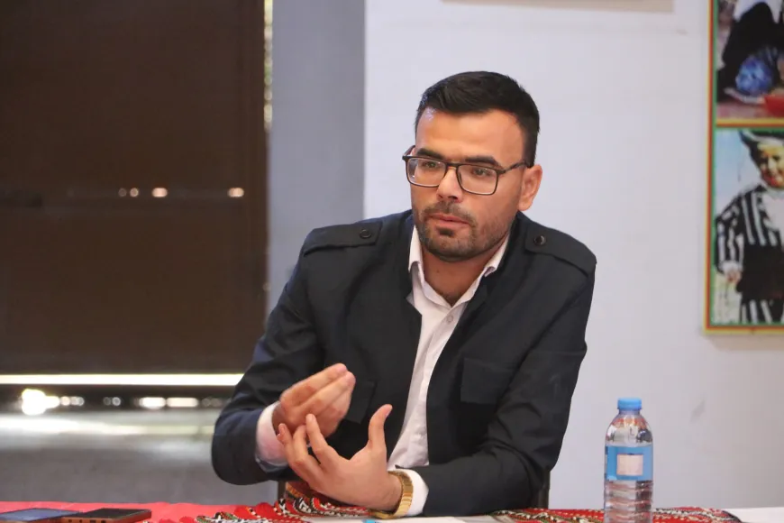 Un seminario en Dirbasiyah aborda los derechos lingüísticos del pueblo kurdo