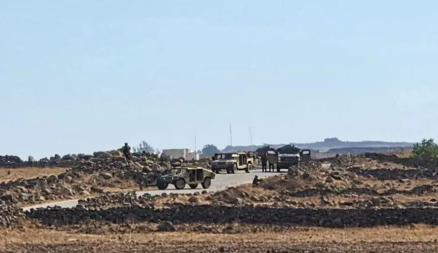 Una patrulla israelí de seis vehículos entra en Quneitra