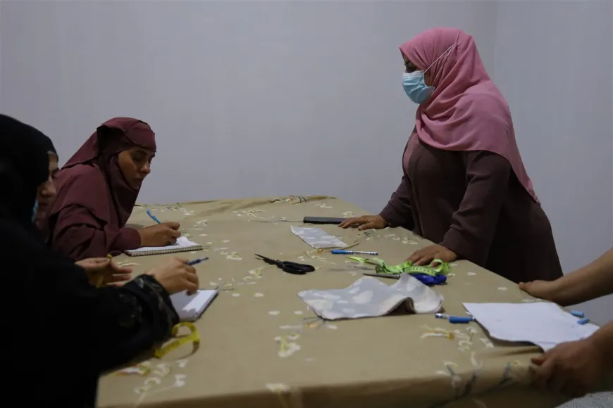La Fundación de Servicios de Desarrollo de la Mujer lanza programas de empoderamiento en Hasakah
